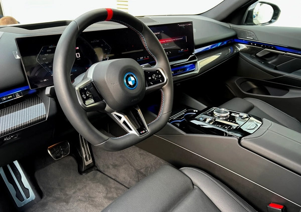BMW i5 cena 582900 przebieg: 5, rok produkcji 2023 z Nowy Targ małe 191
